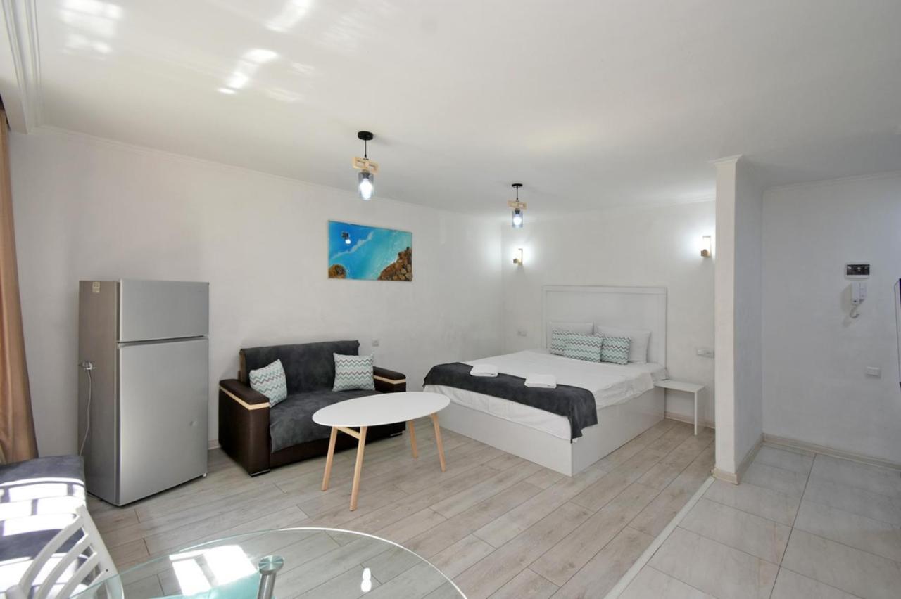 Cozy Apartment Near To The Metro H Kochar 19 Erevan Exterior foto